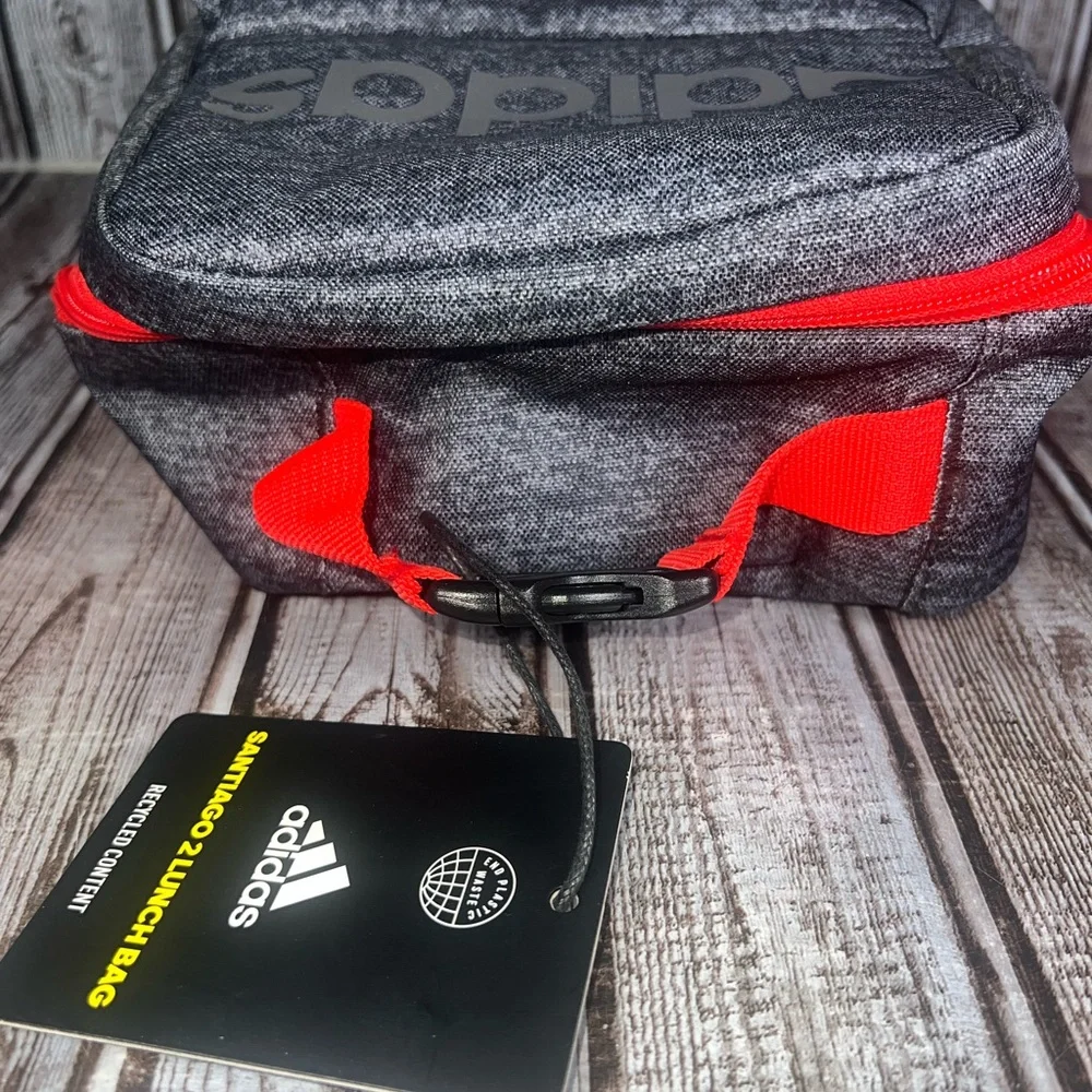 Adidas Insulated Lunch Bag Front Zip Pocket,‎ Clip Handle Dark Gray & Red NEW!